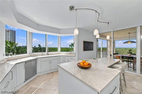 6597 Nicholas Blvd 601, Naples FL - photo 6 of 39