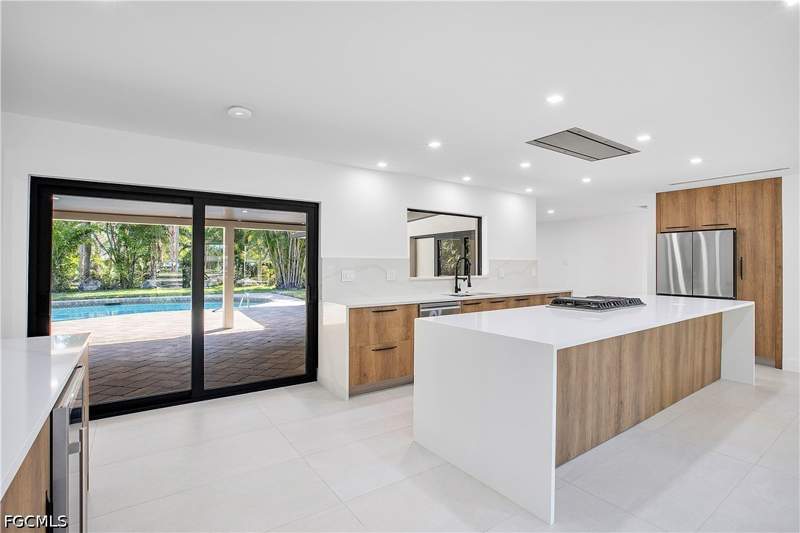 4 bedroom SingleFamilyResidence at 3511 Heritage Ln, Heritage Farms, Fort Myers — photo 5