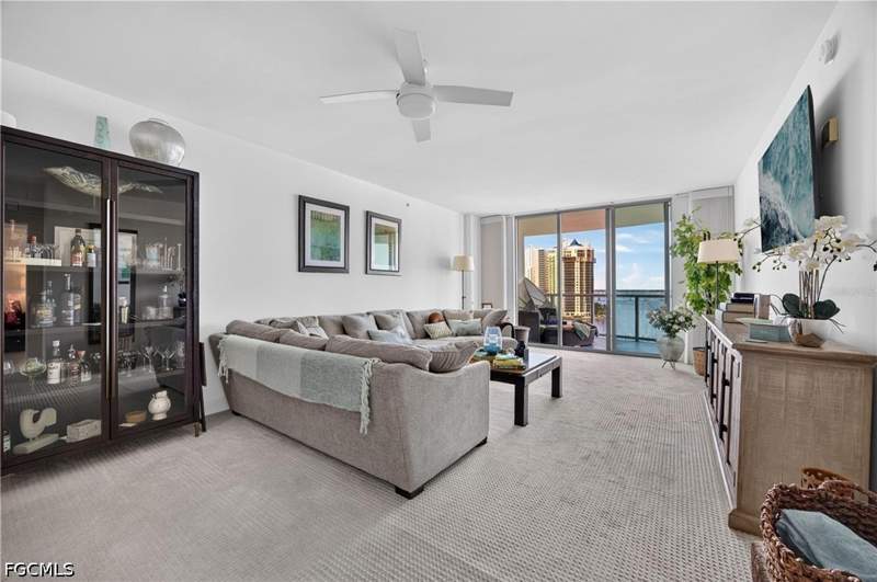 3 bedroom Condominium at 3000 Oasis Grand Blvd 1007, Oasis, Fort Myers — photo 5