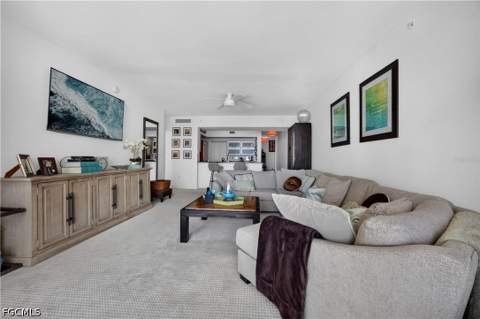 3000 Oasis Grand Blvd 1007, Fort Myers FL - photo 9 of 53