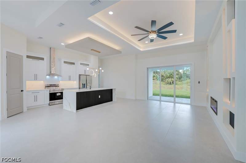 4 bedroom SingleFamilyResidence at 2500 16th St W, Lehigh Acres, Lehigh Acres — photo 3