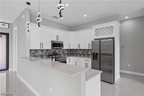 1822 Jacinto Ave, Lehigh Acres FL - photo 6 of 22