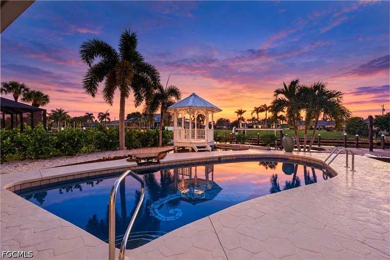 3 bedroom SingleFamilyResidence at 5329 Cocoa Ct, Cape Coral, Cape Coral — photo 1