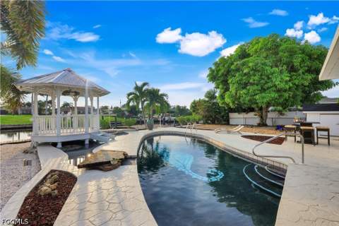 5329 Cocoa Ct, Cape Coral FL - photo 11 of 62