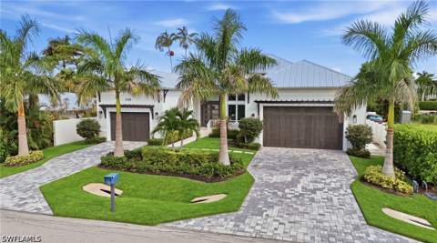 1159 Cypress Woods Dr, Naples FL - photo 7 of 50