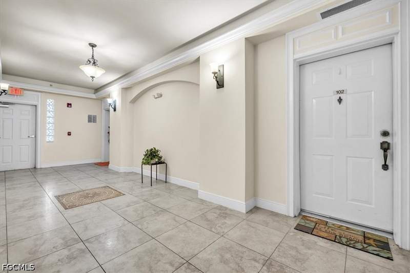2 bedroom Condominium at 3948 Pomodoro Cir 102, Isles Of Porto Vista, Cape Coral — photo 5