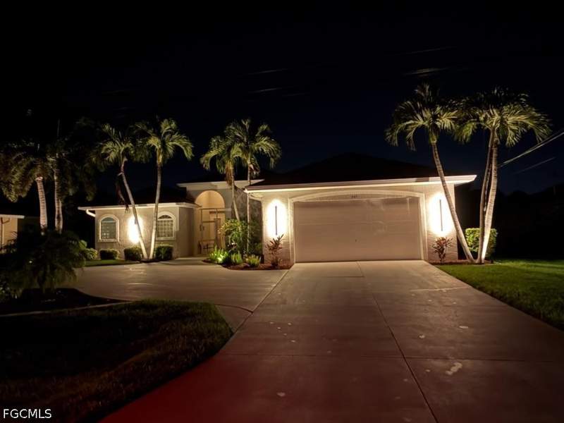 4 bedroom SingleFamilyResidence at 1203 SE 21st St, Cape Coral, Cape Coral — photo 5