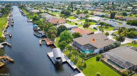 1203 SE 21st St, Cape Coral FL - photo 7 of 73