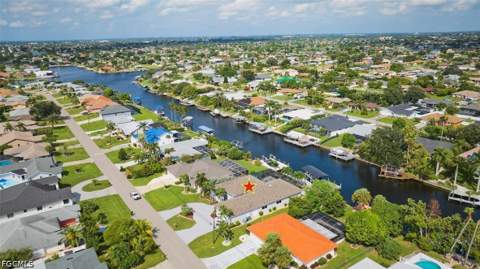1203 SE 21st St, Cape Coral FL - photo 8 of 73