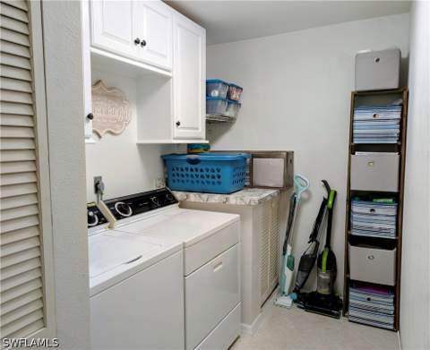 1140 Sarah Jean Cir 205, Naples FL - photo 22 of 40
