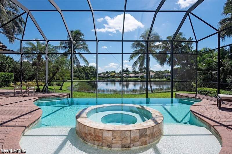 4 bedroom SingleFamilyResidence at 915 Spanish Moss Trl, Gables, Naples — photo 5