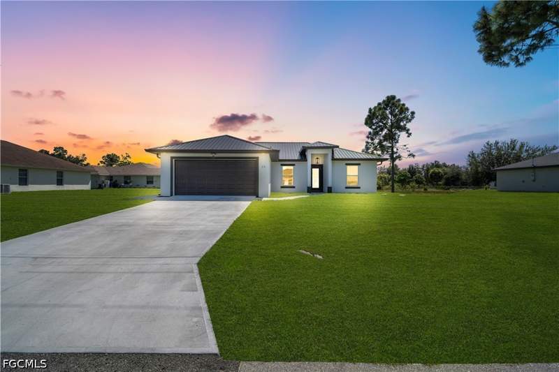 3 bedroom SingleFamilyResidence at 13 W 9th St, Lehigh Acres, Lehigh Acres — photo 3