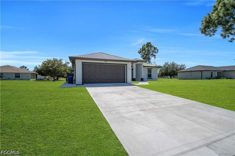 3 bedroom SingleFamilyResidence at 13 W 9th St, Lehigh Acres, Lehigh Acres — photo 5