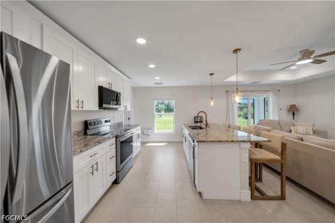 13 W 9th St, Lehigh Acres FL - photo 9 of 41