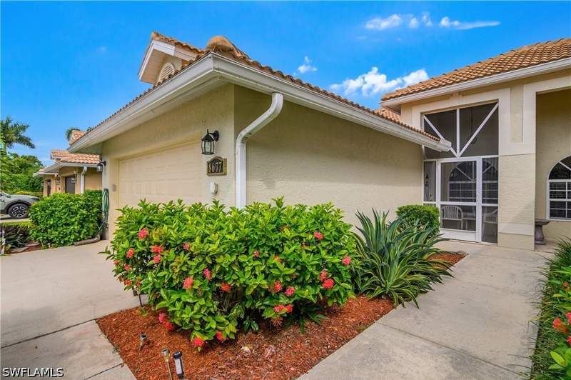 3 bedroom Attached at 8677 Mustang Dr 59, Mustang Villas, Naples — photo 3