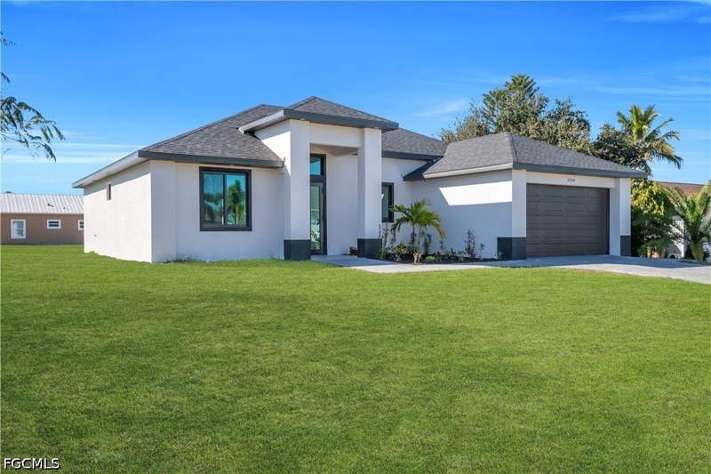 3 bedroom SingleFamilyResidence at 1120 NE 15th St, Cape Coral, Cape Coral — photo 3