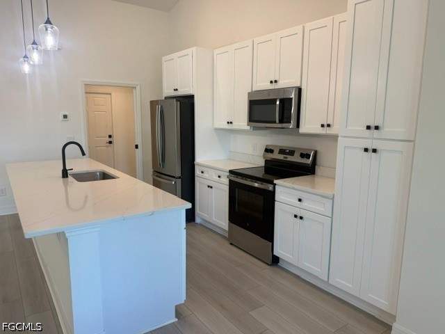 4 bedroom SingleFamilyResidence at 347 NE 19th Ter, Cape Coral, Cape Coral — photo 5
