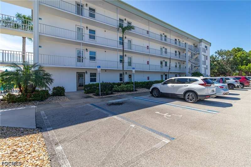 2 bedroom Condominium at 1580 Pine Valley Dr 414, Seven Lakes, Fort Myers — photo 1
