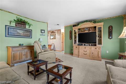 47 Hilo Ct 47, Naples FL - photo 6 of 20