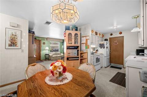 47 Hilo Ct 47, Naples FL - photo 8 of 20