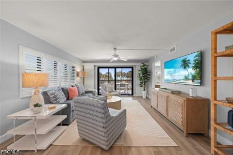 1919 Olde Middle Gulf Dr 401, Sanibel FL - photo 7 of 42