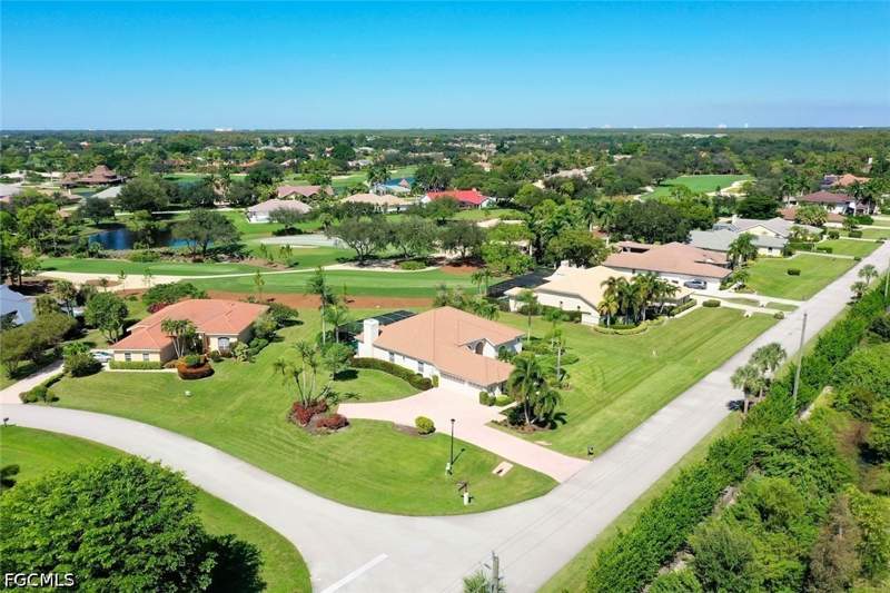 3 bedroom SingleFamilyResidence at 15192 Fiddlesticks Blvd, Fiddlesticks Country Club, Fort Myers — photo 4