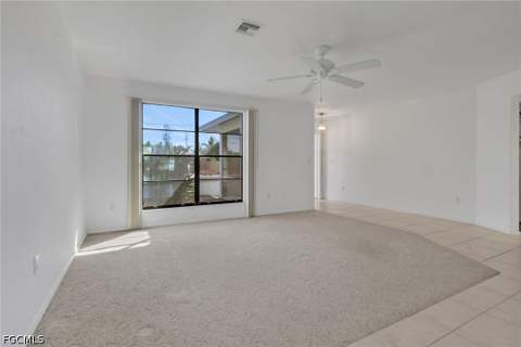 907 SE 33rd Ter, Cape Coral FL - photo 10 of 31