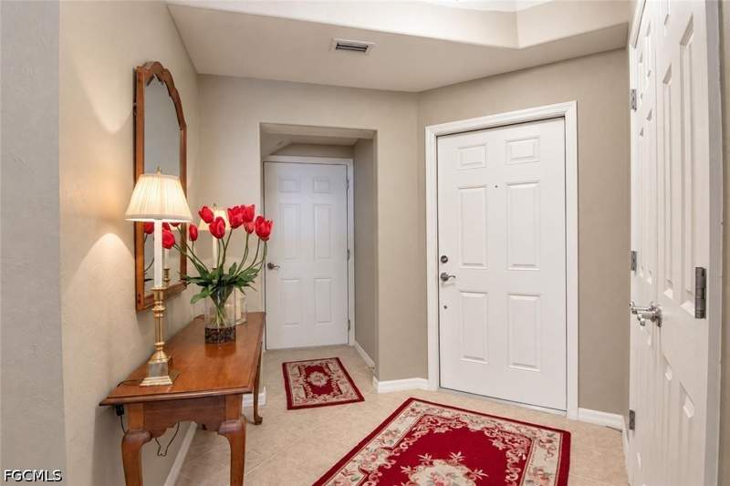 3 bedroom Condominium at 2627 Somerville Loop 606, Somerville, Cape Coral — photo 5