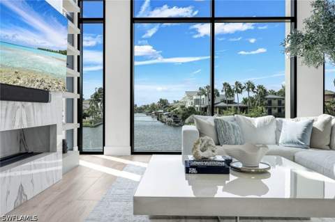 348 Seagull Ave, Naples FL - photo 6 of 50