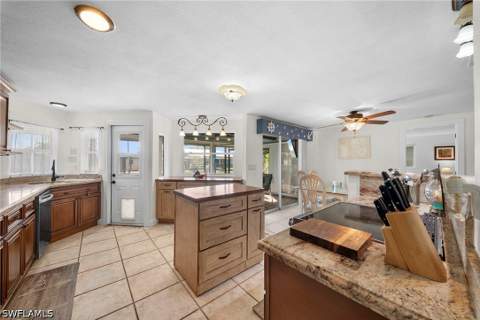 4320 S Gulf Cir, North Fort Myers FL - photo 21 of 45