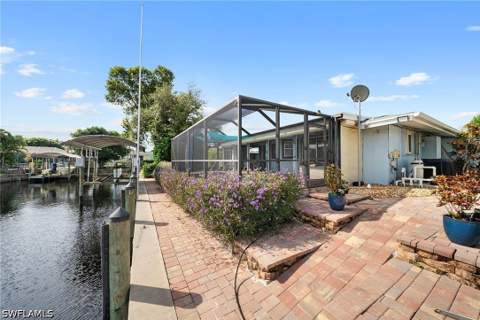 4320 S Gulf Cir, North Fort Myers FL - photo 7 of 45