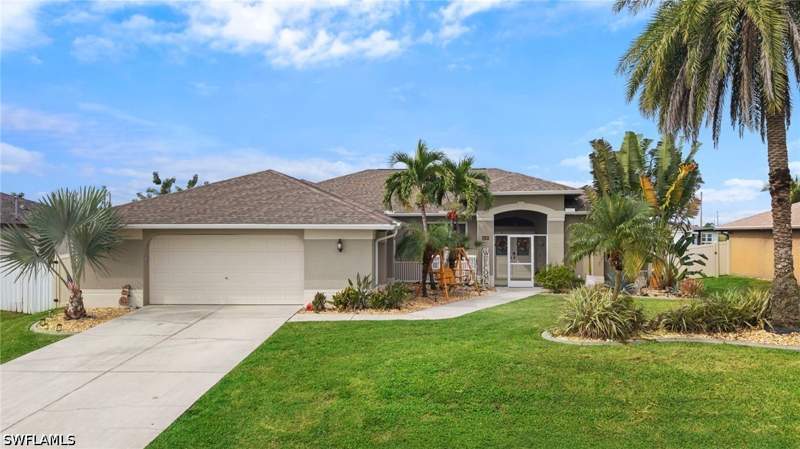 4 bedroom SingleFamilyResidence at 4136 NE 15th Pl, Cape Coral, Cape Coral — photo 3