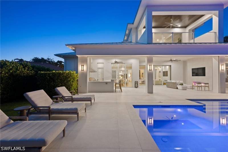 4 bedroom SingleFamilyResidence at 646 Anchor Rode Dr, Moorings, Naples — photo 4