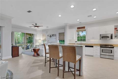 9097 Cherry Oaks Trl 202, Naples FL - photo 8 of 50