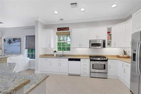 9097 Cherry Oaks Trl 202, Naples FL - photo 9 of 50