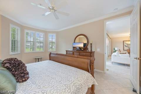 5060 Yacht Harbor Cir 102, Naples FL - photo 17 of 25