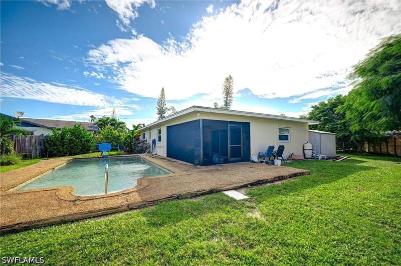 3 bedroom SingleFamilyResidence at 3490 Santiago Way, Poinciana Village, Naples — photo 2