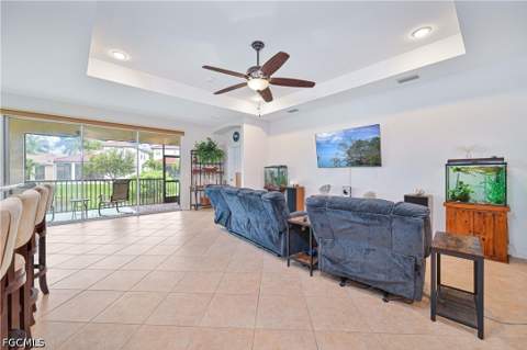 8641 Banyan Bay Blvd, Fort Myers FL - photo 10 of 31