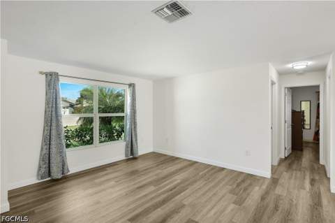 6025 Macbeth Ln, Fort Myers FL - photo 12 of 46