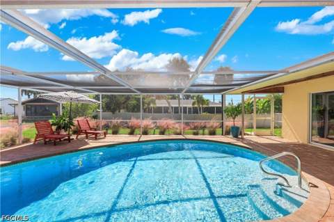 6025 Macbeth Ln, Fort Myers FL - photo 8 of 46