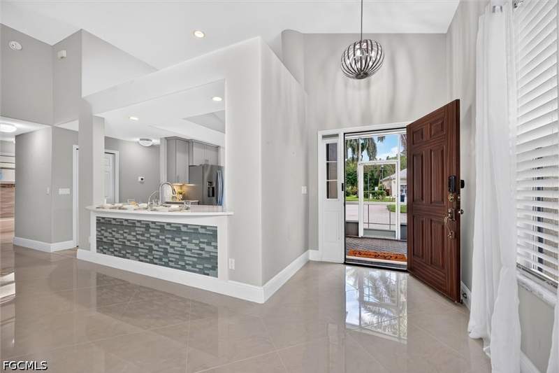 3 bedroom SingleFamilyResidence at 7570 Sika Deer Way, Casa Del Lago, Fort Myers — photo 2