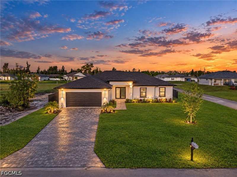3 bedroom SingleFamilyResidence at 4042 NE 10th Pl, Cape Coral, Cape Coral — photo 1