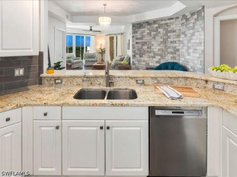 2745 1st St 1105, Fort Myers FL - photo 6 of 39