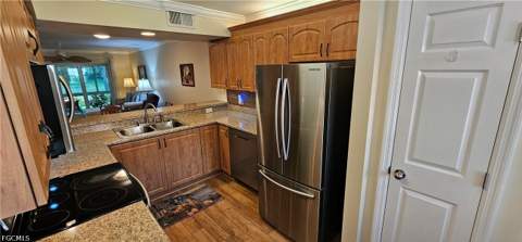 289 Robin Hood Cir 101, Naples FL - photo 24 of 46