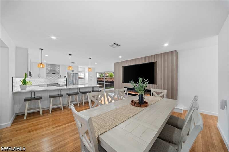 3 bedroom SingleFamilyResidence at 458 Quail Dr, Marco Island, Marco Island — photo 1
