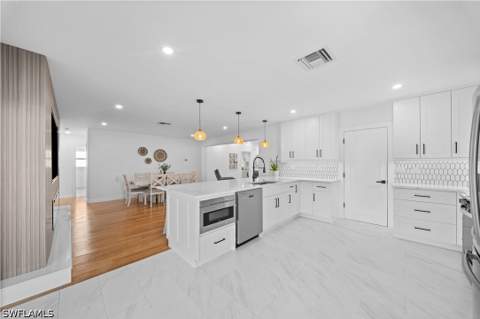 458 Quail Dr, Marco Island FL - photo 10 of 28