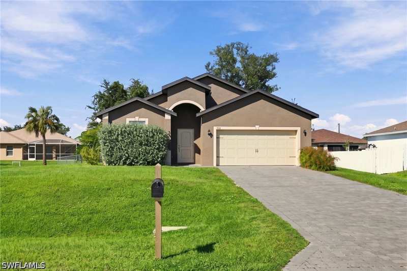 4 bedroom SingleFamilyResidence at 3516 NE 19th Ave, Cape Coral, Cape Coral — photo 1