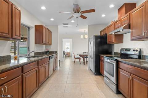 4472 Coronado Pkwy, Cape Coral FL - photo 11 of 72
