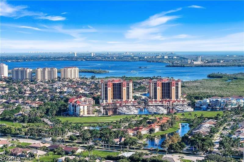 3 bedroom SingleFamilyResidence at 5240 SW 19th Ave, Cape Coral, Cape Coral — photo 5