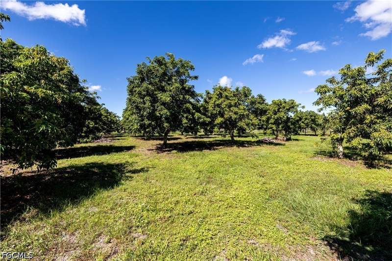 3 bedroom SingleFamilyResidence at 13260 Morningstar Ln, Pine Island, Bokeelia — photo 3